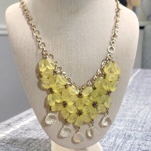 Cottagecore Floral Bib Statement Necklace Frosted Acrylic Gemstone Teardrop 22"